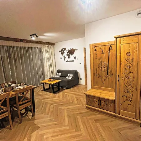 Goralskie Nowe - Sauny, Bania, Sale Zabaw - W Cenie Bialka Tatrzanska